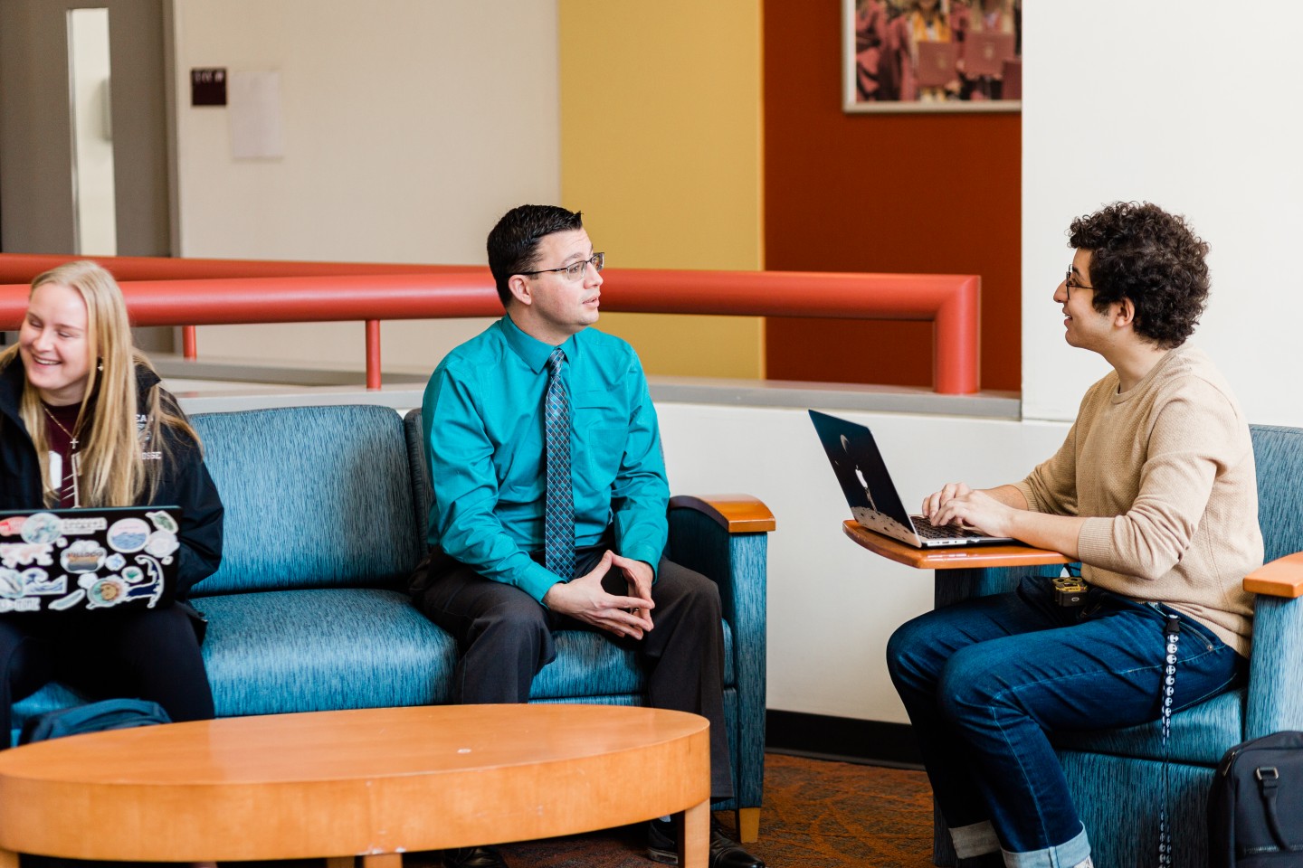 Sports Broadcasting Colleges How To Pick The Right One Dean College sports-broadcasting-colleges-how-to-pick-the-right-one-dean-college
