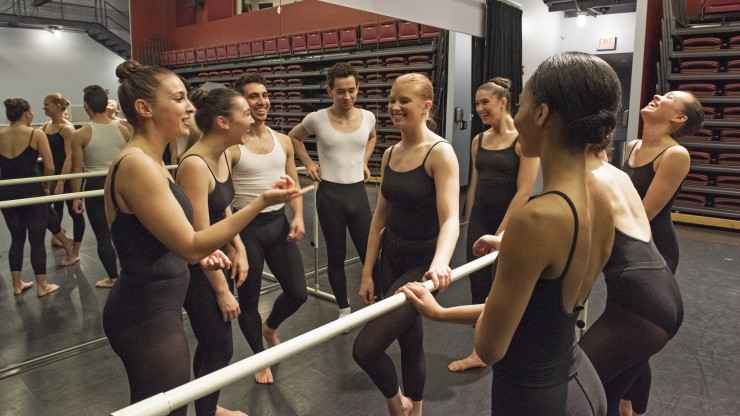 students in a dance class at Ƶ, part of the summer arts institute